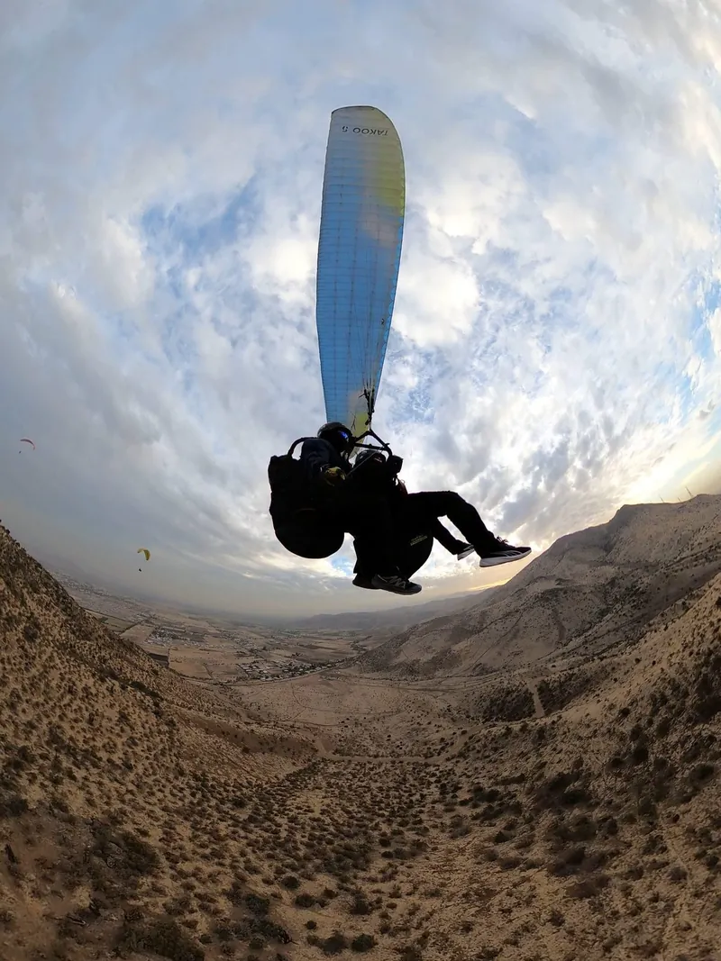 Parapente para Grupos en el Valle de Colina